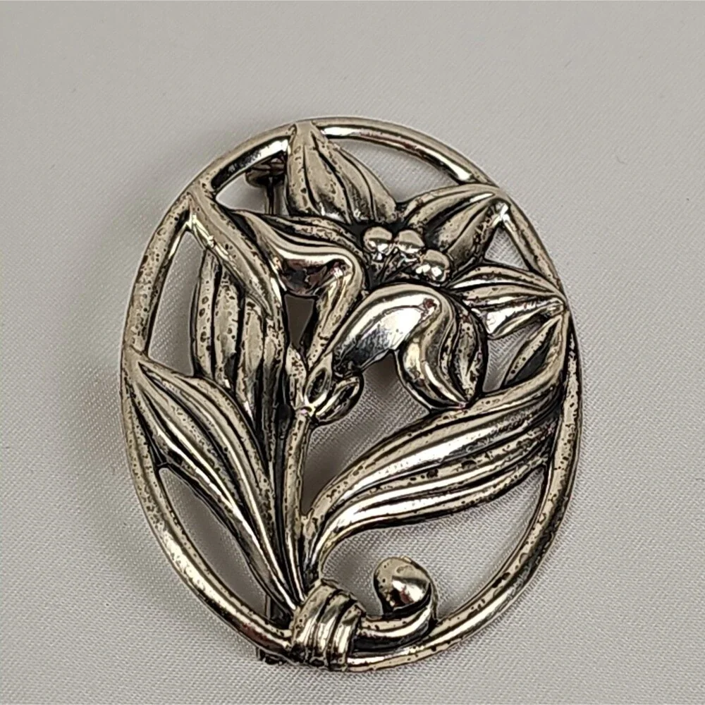 Vintage Sterling Silver Botanical Floral Brooch Openwork Flower Pin